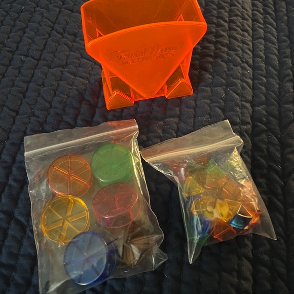 Trivial Pursuit Millennium Edition board game. - Picture 4 of 4